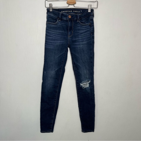 American Eagle Outfitters Denim - American Eagle Hi-Rise Jeggings in Dark Wash Distressed Size 0